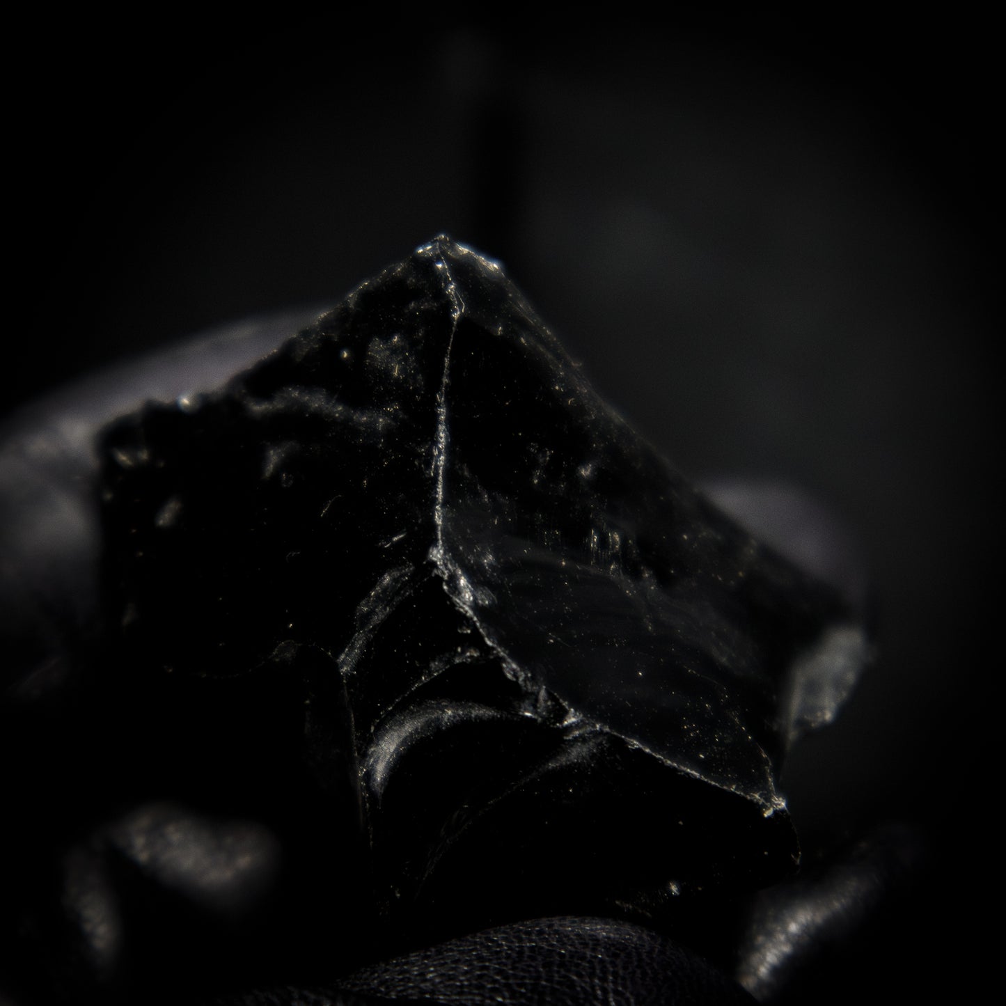 OBSIDIAN (Rough) 