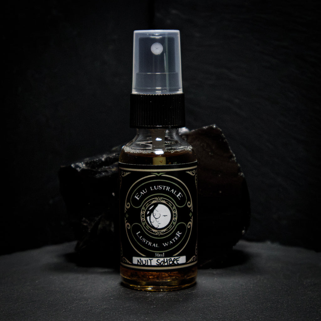 DARK NIGHT Lustral water