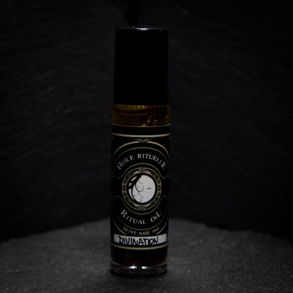 DIVINATION Ritual oil
