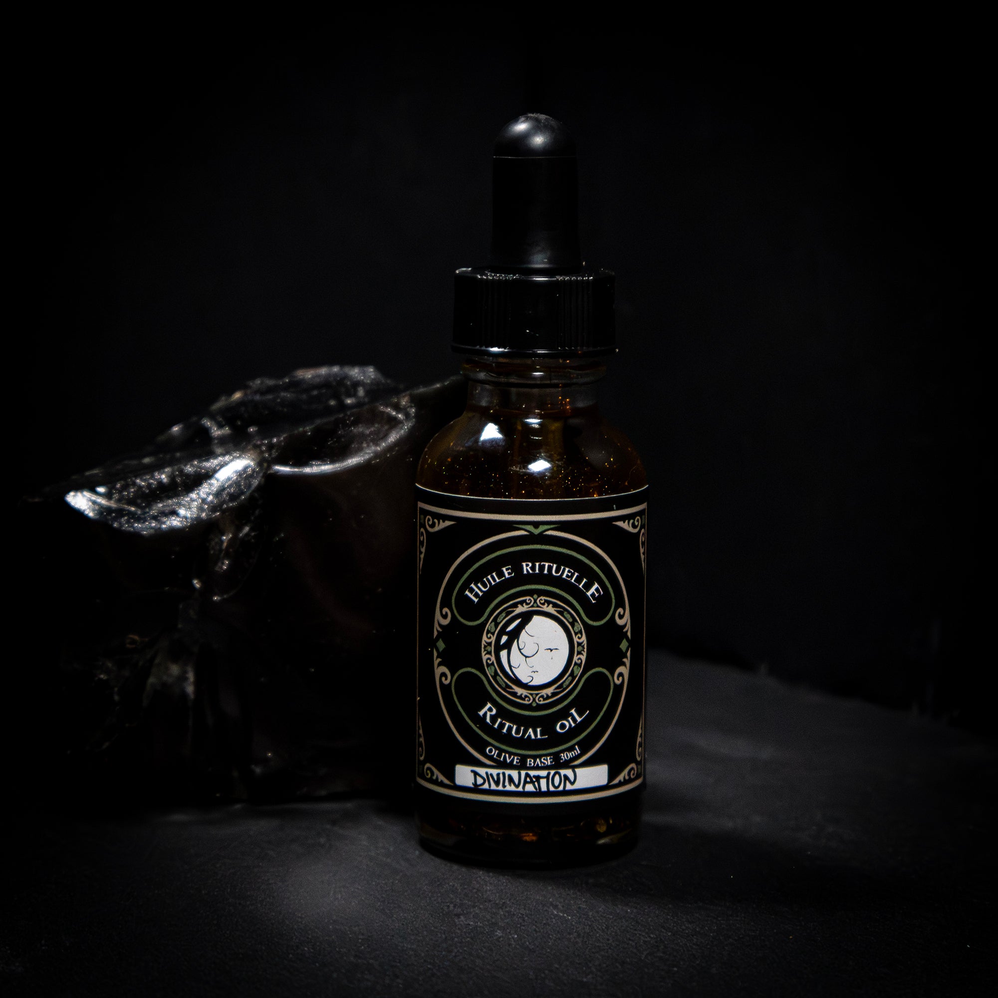 DIVINATION Ritual oil