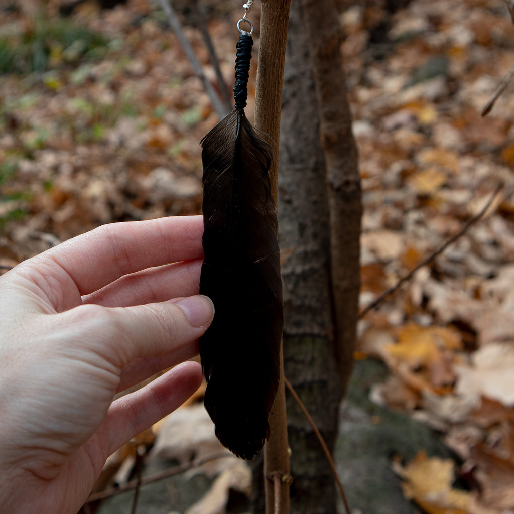 Solo earring CORVUX FEATHER